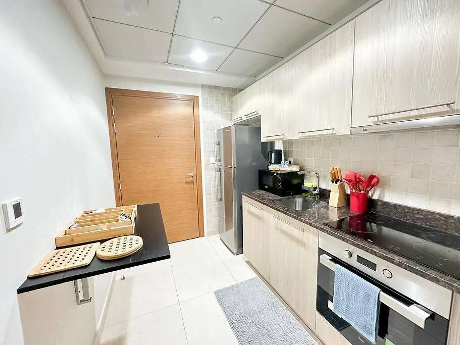 אבו דאבי 202 Ansam Studio With Stunning Pool View איחוד האמירויות הערביות